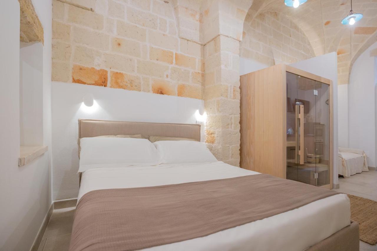 Filia Solis - Old Town Suites & Spa Brindisi Exterior foto